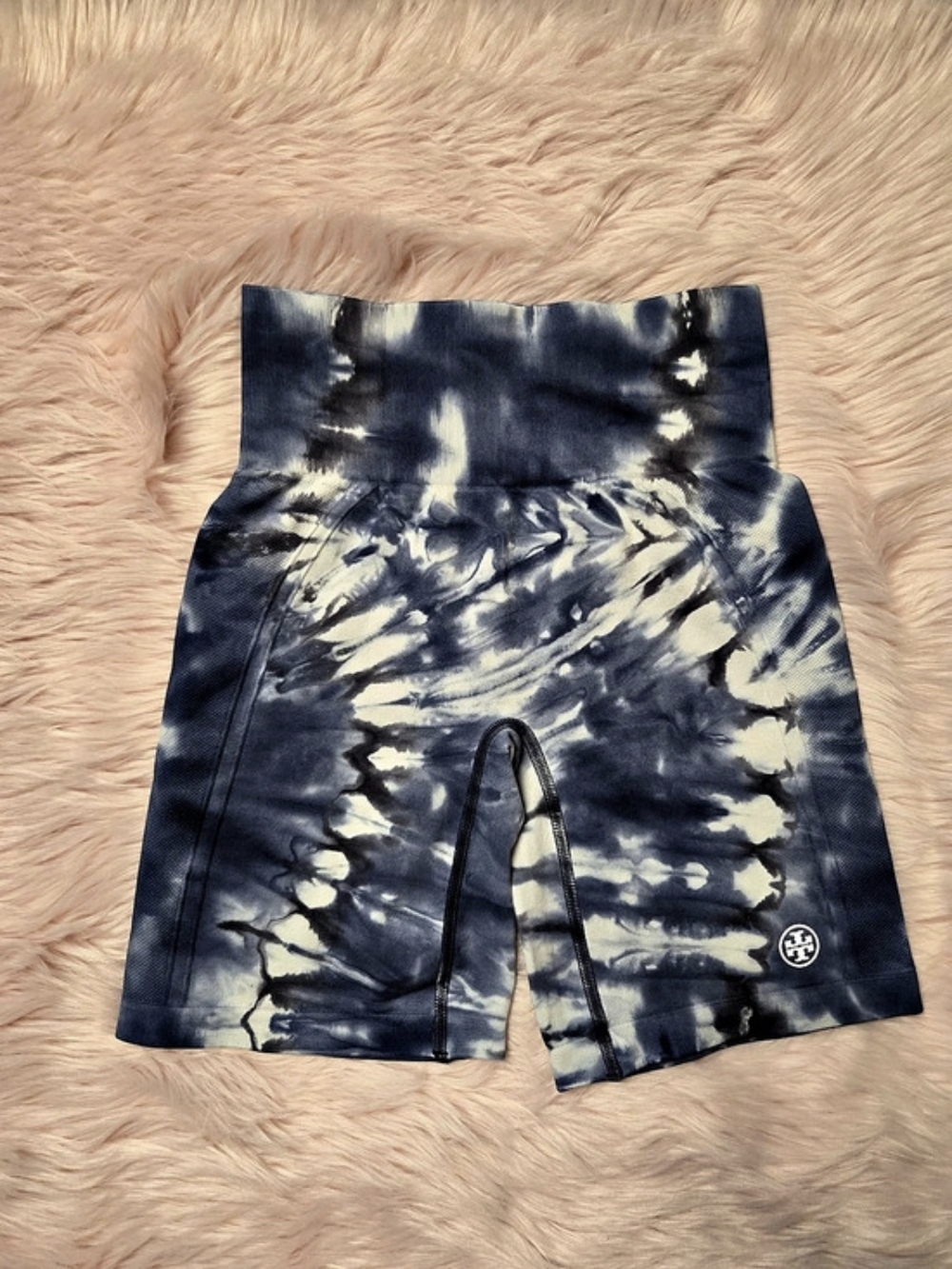 Tory Sport High-Rise Seamless Tie-Dye Bike Shorts Blue & White